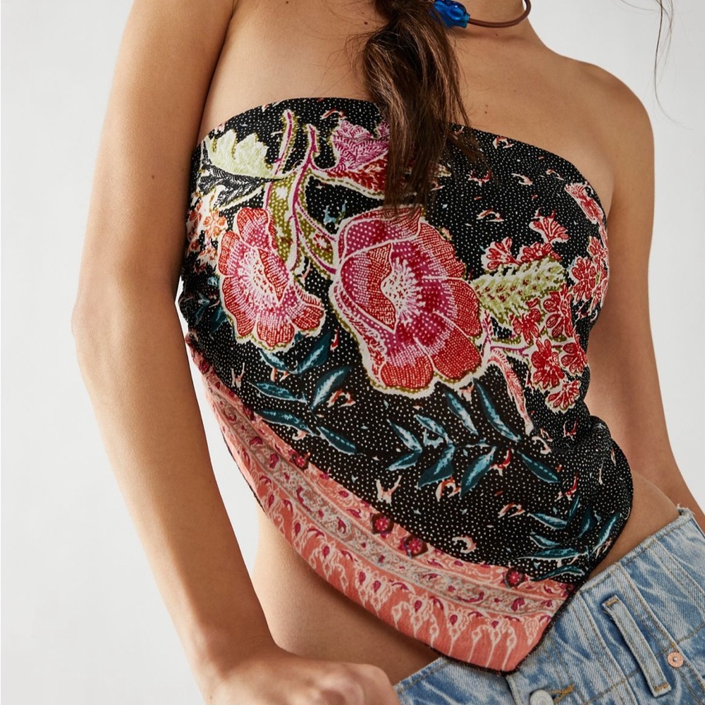 FP One Raya Bandana Top